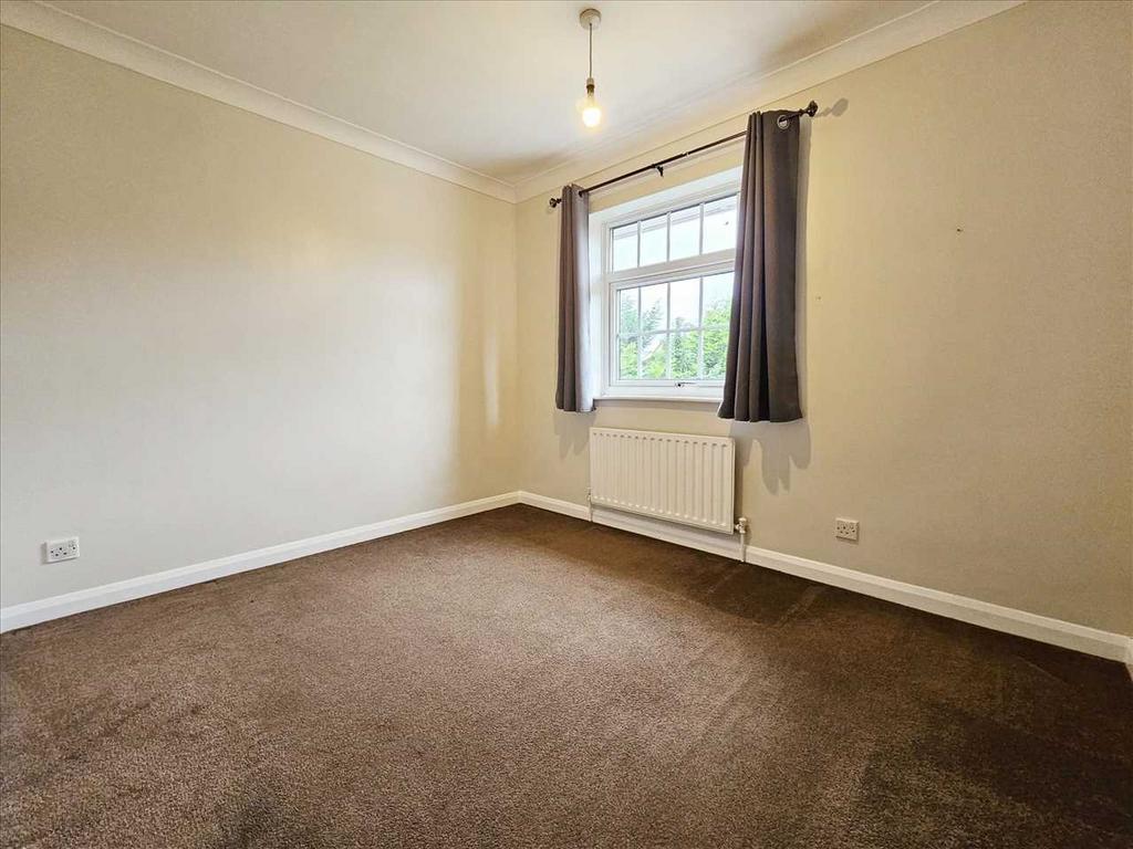 Bedroom 3: