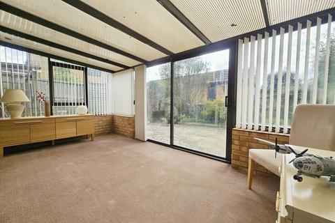 1 Beck Close, Ruskington, Sleaford, NG34 9FD