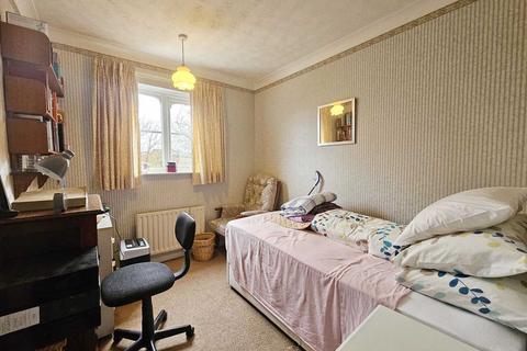 6 Claybergh Drive, Sleaford, NG34 7BG
