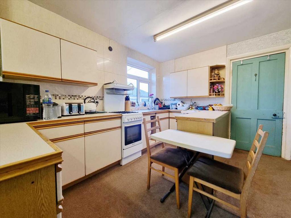 Kitchen Diner: