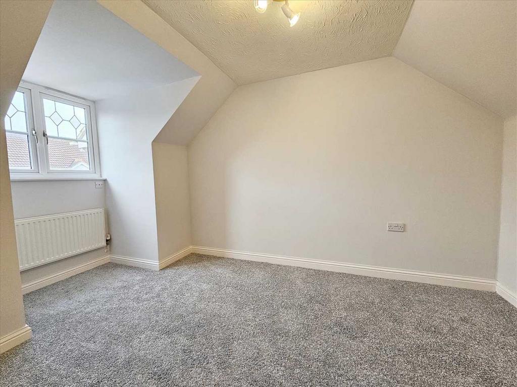 Bedroom 3: