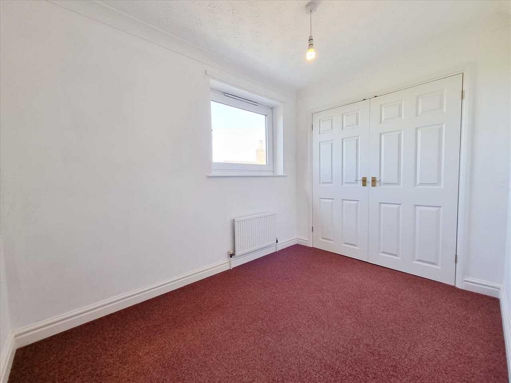 Bedroom 4: