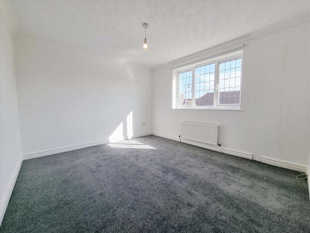Bedroom 2: