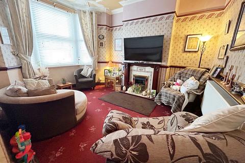 2 bedroom end of terrace house for sale, Heath Road, Ashton-in-Makerfield, Wigan, WN4 9HH
