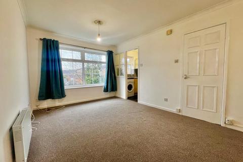 1 bedroom flat to rent, Redwood Way, Yeadon, Leeds, West Yorkshire, LS19