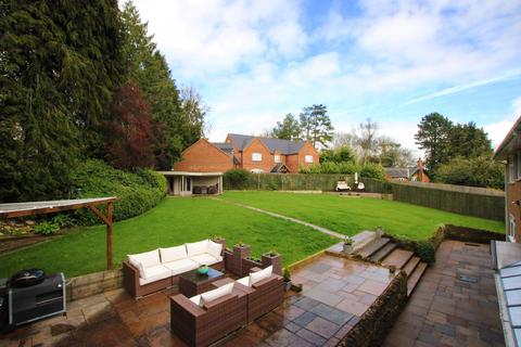 4 bedroom detached house for sale, Harborough Road, Great Oxendon LE16