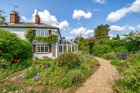 2 bedroom end of terrace house for sale, Main Road, Bucks Horn Oak, Farnham, GU10