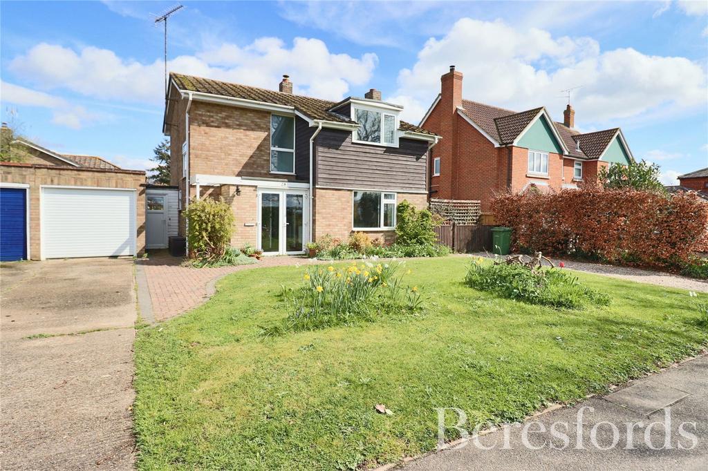 Prince of Wales Road, Great Totham, CM9 3 bed detached house for sale