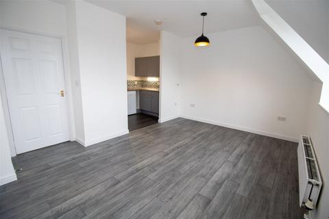 2 bedroom flat for sale, Rumbush Lane, Solihull B90