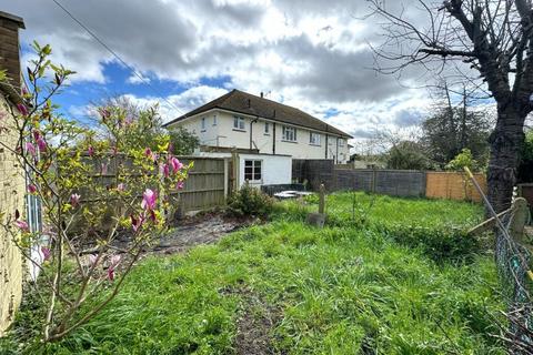 undefined, Park Road, Staines TW19