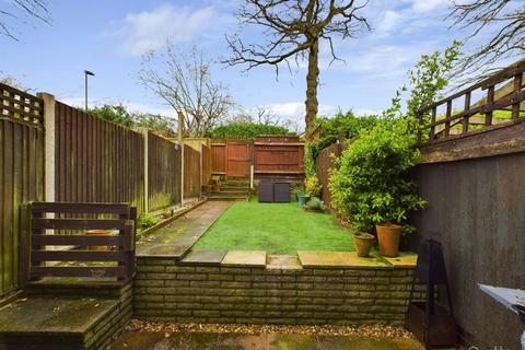 32 Hollywoods, Croydon, CR0 9JJ