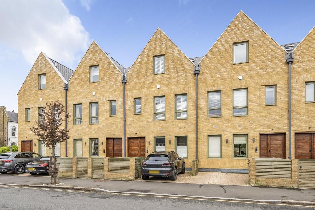 Montague Road, Wimbledon 5 bed terraced house £1,895,000