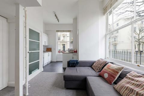 undefined, Gloucester Street, Pimlico, London, SW1V