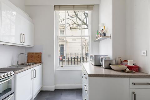 undefined, Gloucester Street, Pimlico, London, SW1V