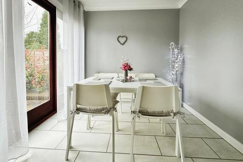 179 Teagues Crescent, Trench, Telford, TF2 6RA