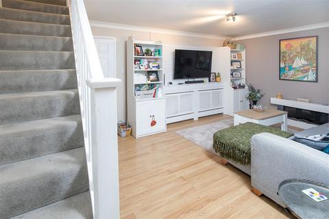 2 bedroom terraced house for sale, Willow Close, Oakham LE15