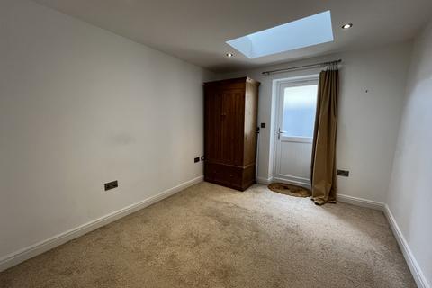 1 bedroom apartment for sale, Skipton Road, Harrogate, North Yorkshire, HG1