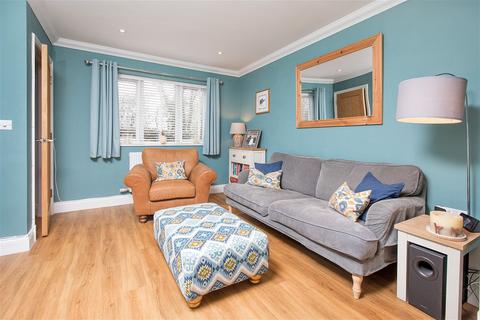 6 Church View, Caldecott, Market Harborough, LE16 8FJ