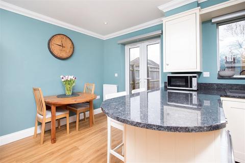 6 Church View, Caldecott, Market Harborough, LE16 8FJ