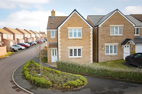 3 bedroom detached house for sale, Fellows Close, Corby NN17