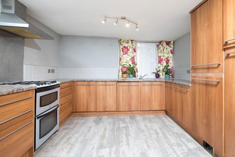 32 Bamburg Close, Corby, NN18 9PA