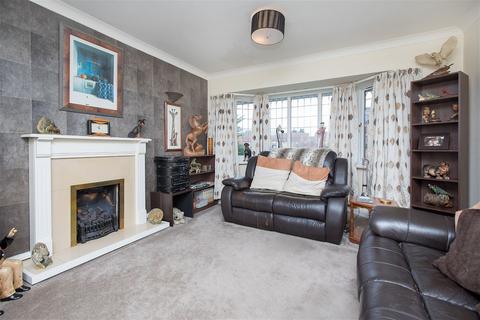 4 bedroom detached house for sale, Cantle Close, Corby NN18