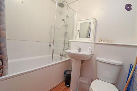1 bedroom apartment for sale, King Georges Avenue, Watford WD18