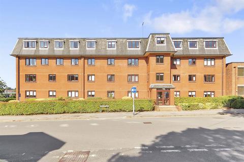 1 bedroom flat for sale, Cleaver  Court , Station Road, Kettering NN15