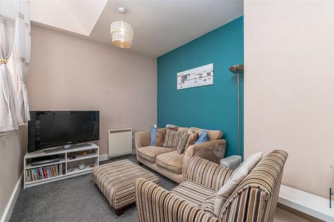 2 bedroom flat for sale, Cobden Street, Kettering NN16