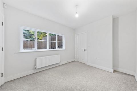 2 bedroom apartment for sale, 11 Hall Lane, Kettering NN15