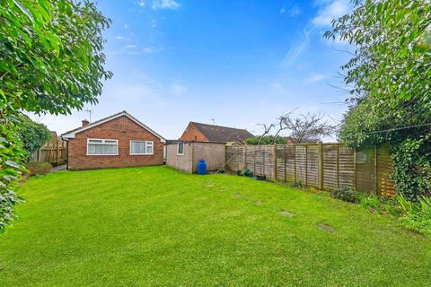 2 bedroom detached bungalow for sale, Woodland Avenue, Kettering NN15