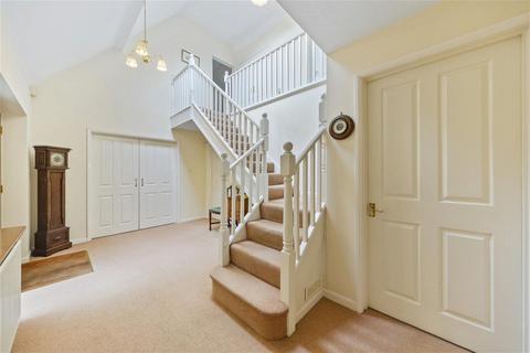 3 bedroom detached house for sale, Church Street, Broughton NN14