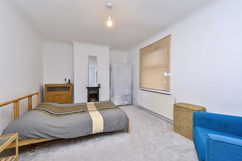38 Union Street, Kettering, NN16 9DA