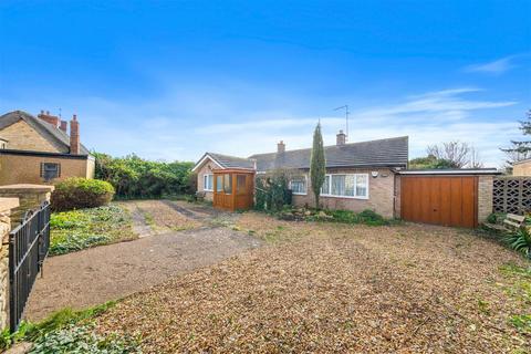 3 bedroom detached bungalow for sale, West Street, Kettering NN14