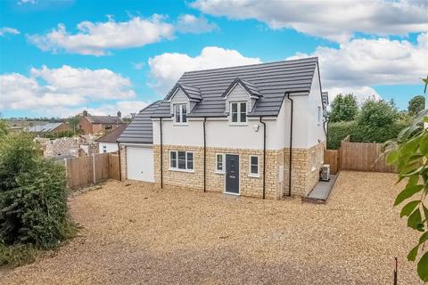 3 bedroom detached house for sale, Old Dry Lane, Kettering NN14