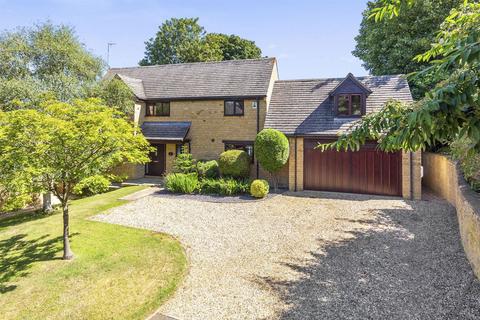 4 bedroom detached house for sale, Sterling Court, Loddington NN14