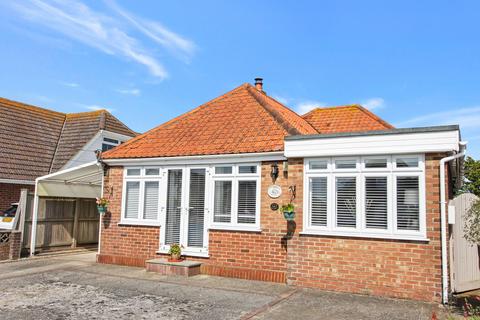 3 bedroom detached bungalow for sale, Roberts Road, New Romney TN28