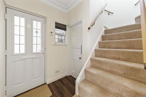 undefined, Neale Avenue, Kettering NN16