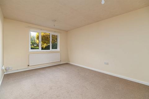2 bedroom retirement property for sale, Stamford Close, Market Harborough LE16