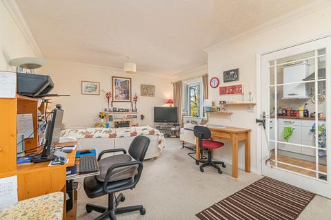 1 bedroom retirement property for sale, Northampton Road, Market Harborough LE16