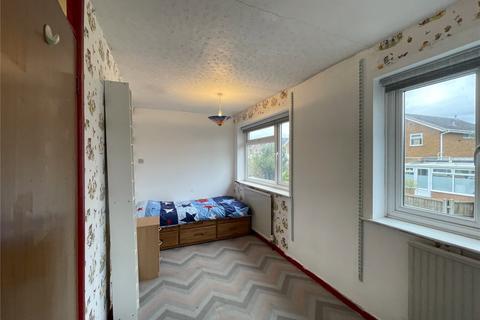 12 Bronte Drive, Kidderminster, DY10 3YU