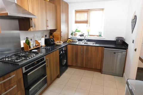 3 bedroom end of terrace house for sale, Parsonage Close, Christchurch BH23