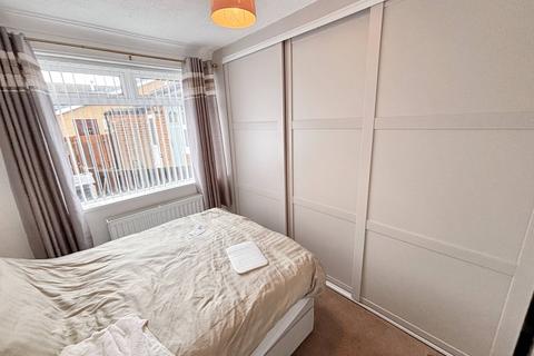 1 bedroom semi-detached bungalow to rent, Greenwell Close, Blaydon-on-Tyne NE21
