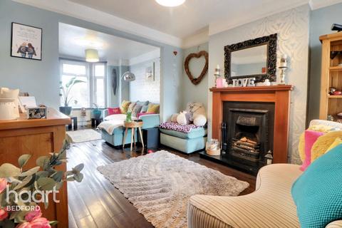 3 bedroom terraced house for sale, Dudley Street, Bedford