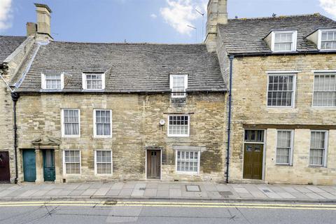 4 bedroom detached house to rent, North Street, Peterborough PE8