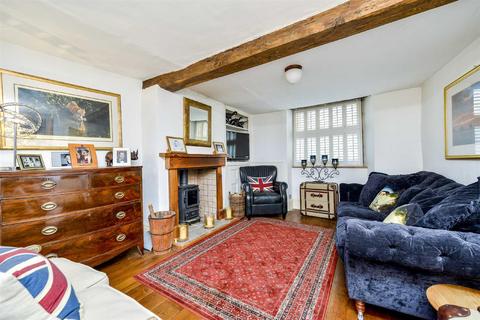 4 bedroom detached house to rent, North Street, Peterborough PE8