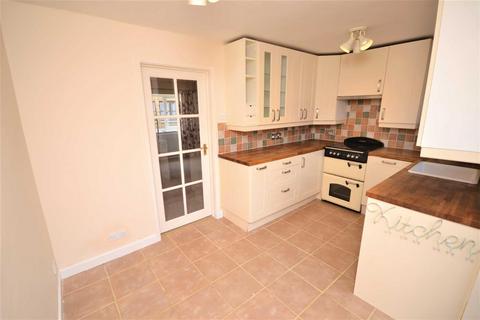 undefined, Long Row, Woodford NN14