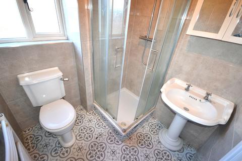 undefined, Long Row, Woodford NN14