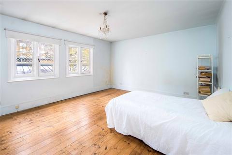 undefined, Shipton Street, London, E2