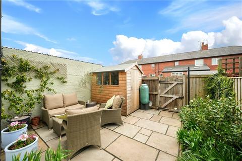 74 Albert Road, Harrogate, HG1 4HT